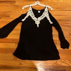 Women's Fashion Top!